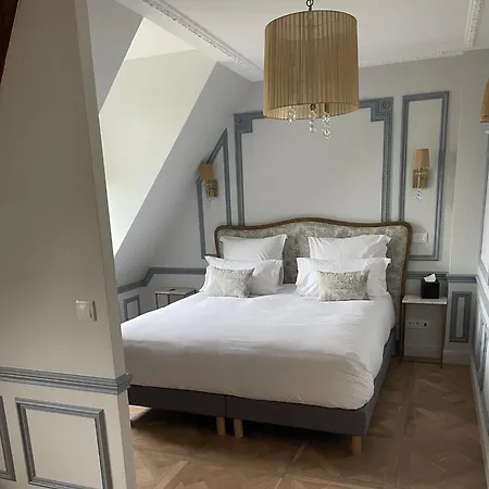 Hotel Chateau Des Hauts De Provins *