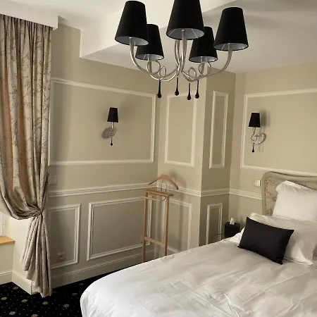 Hotel Chateau Des Hauts De Provins Champcenest