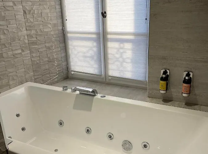 Chateau Des Hauts De Provins * Champcenest