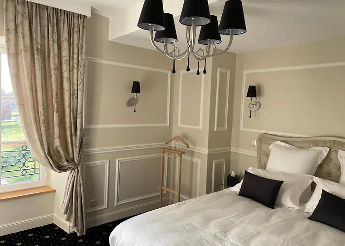 Hotel Chateau Des Hauts De Provins Champcenest