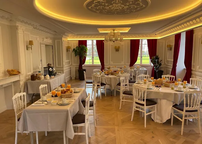 Château Des Hauts De Provins Hotel Champcenest